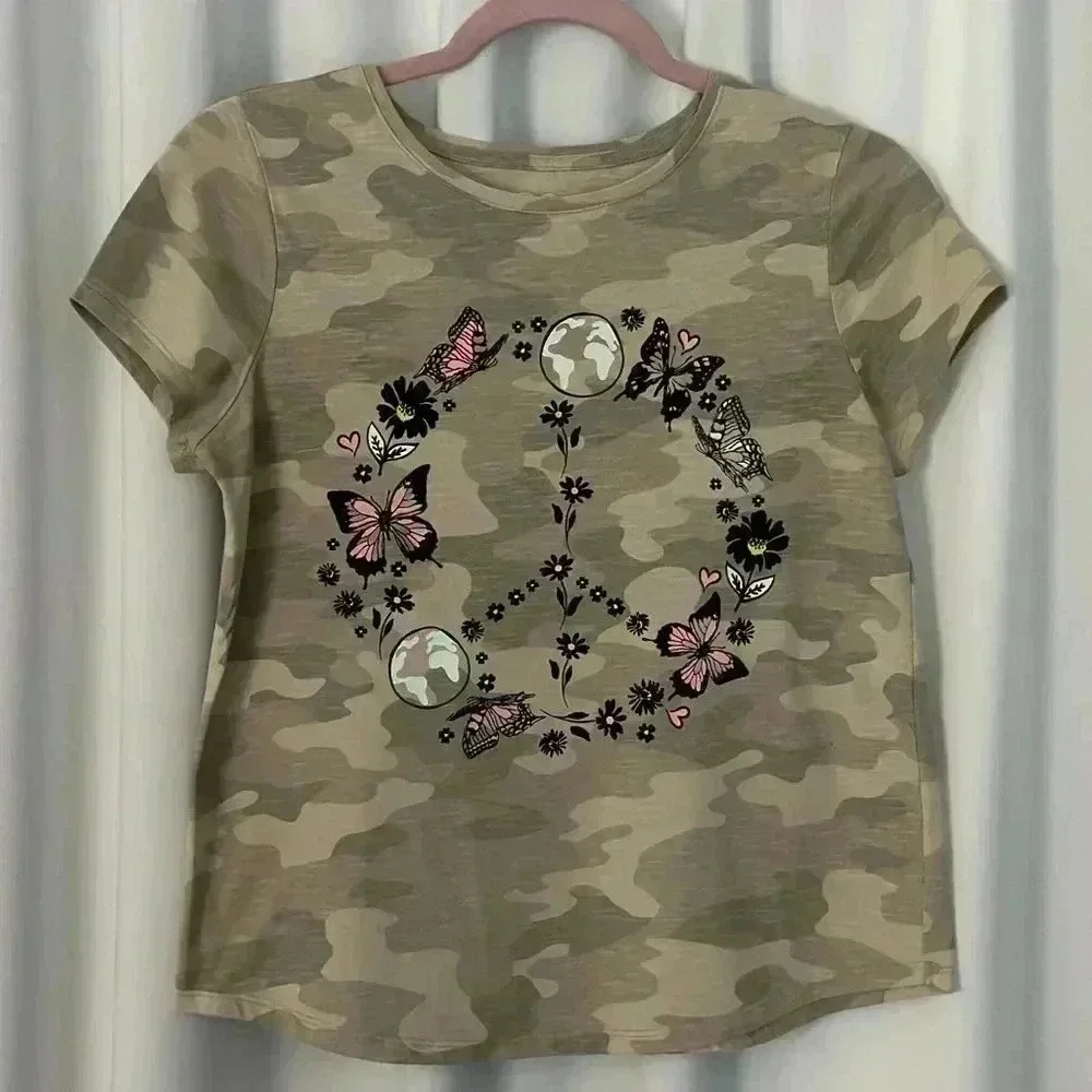 SO Girls Graphic Peace Sign Short Sleeve Camo T-shirt (606)